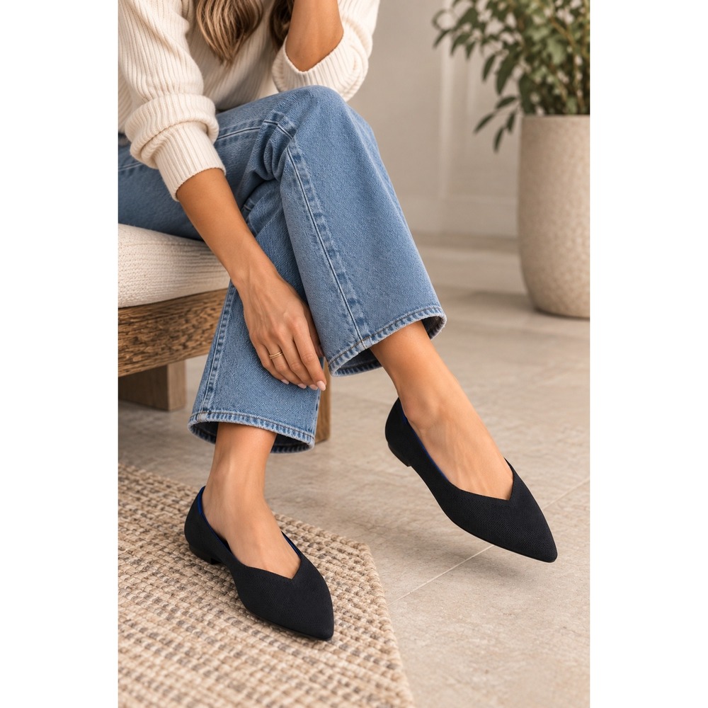 Rothys The Point II Pointed Toe Flats Black Dual-Density Cushion Womens 9.5